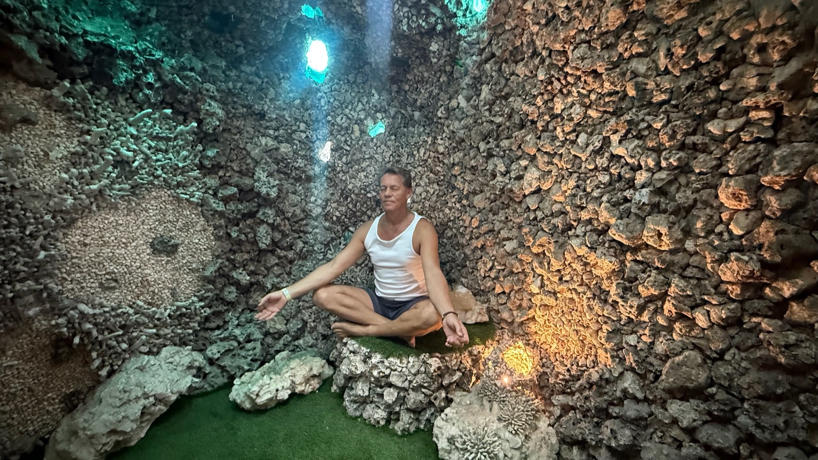 Stillness by the sea meditation — Bali